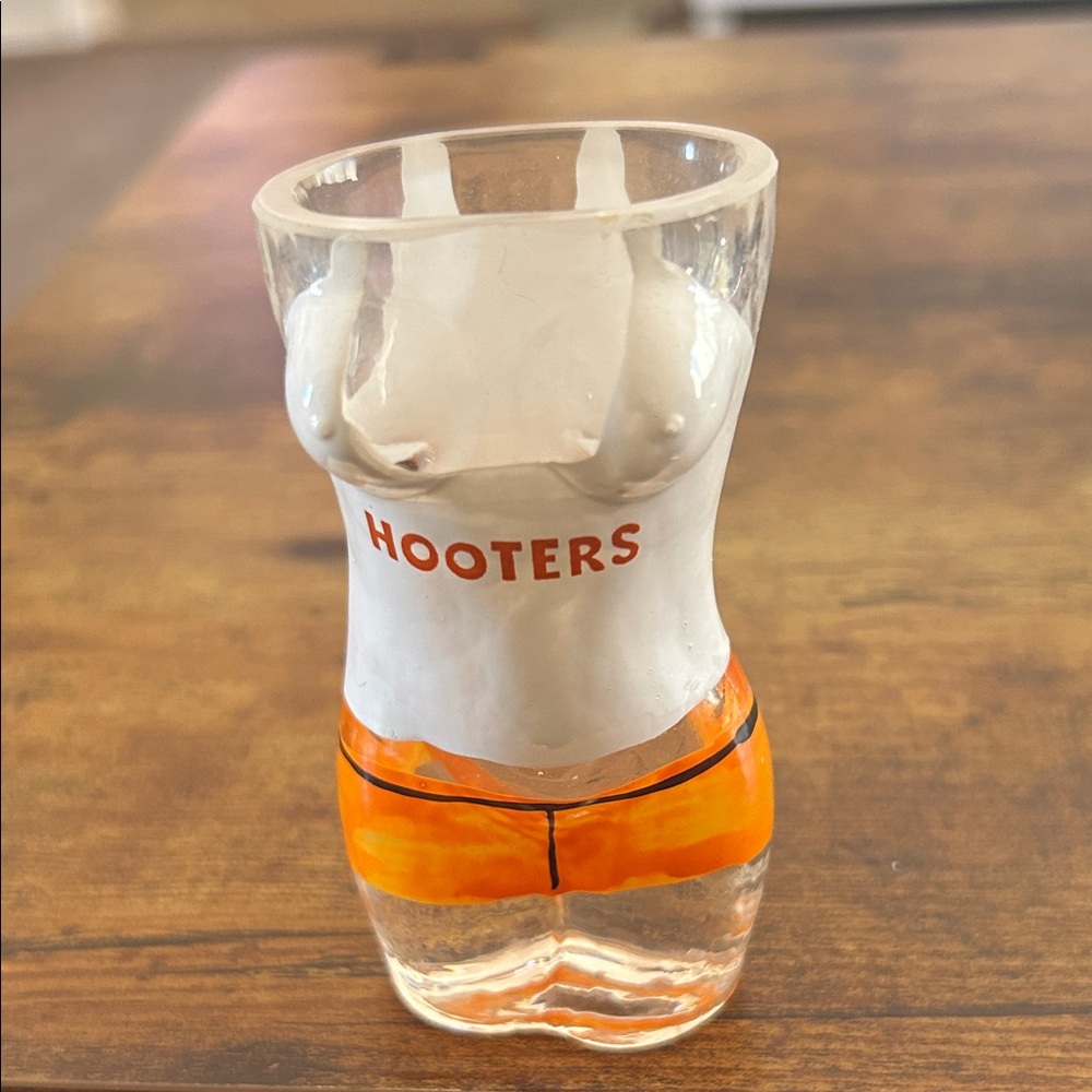 Hooters Shot Glass with Orange Shorts Design